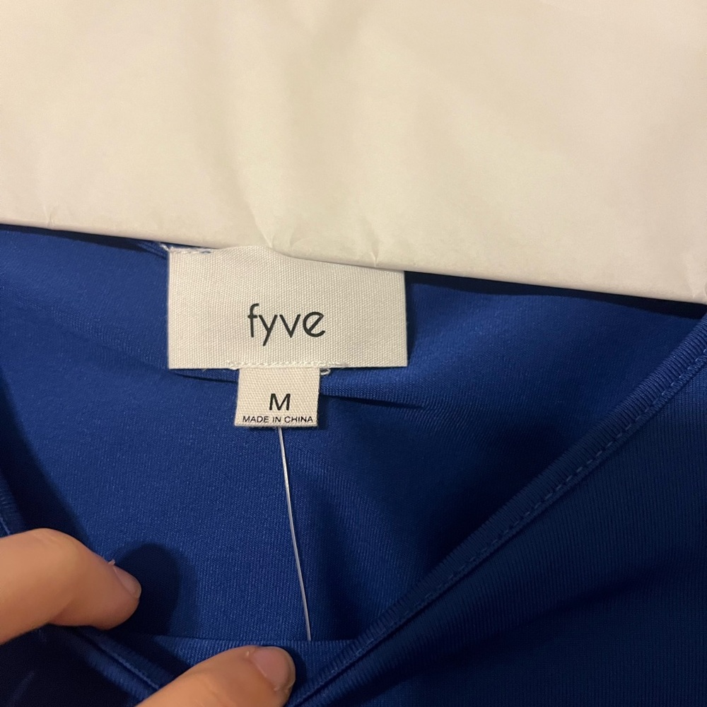 Blue Top - Picture 2 of 7